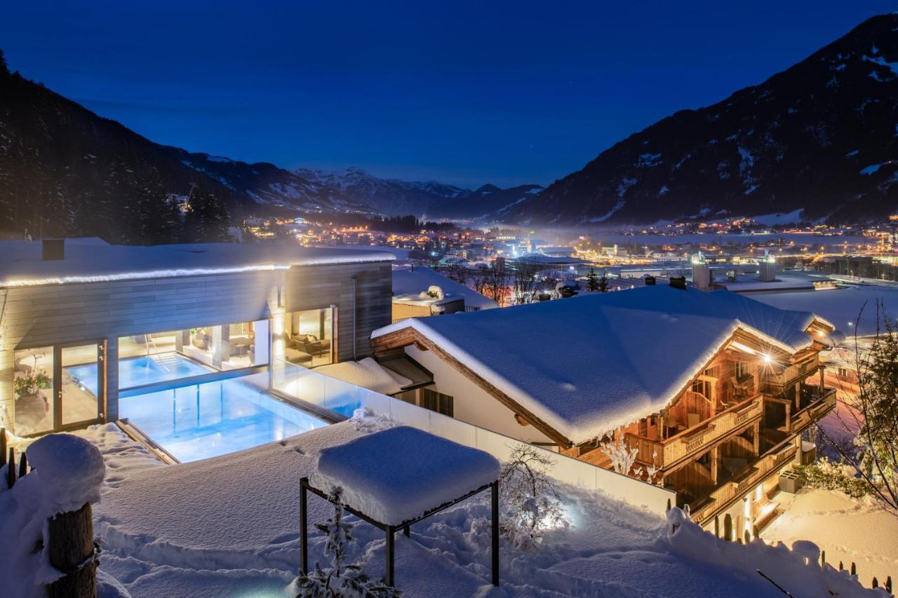 Das Kaltenbach - Aparthotel Екстер'єр фото